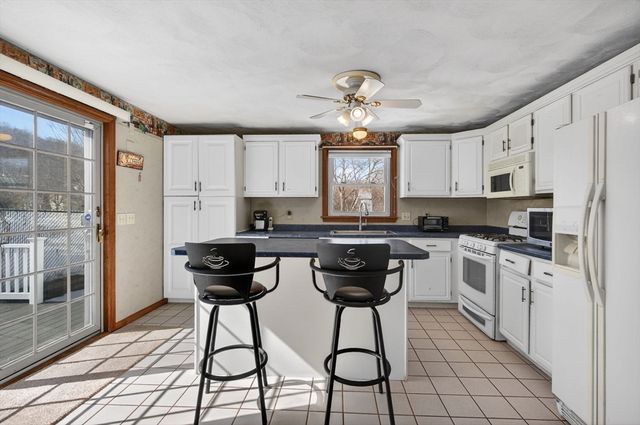 31 Rainbow Drive, Haverhill, MA 01835