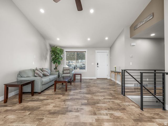 4001 E EAGLE TOP CT, Eagle Mountain, UT 84005