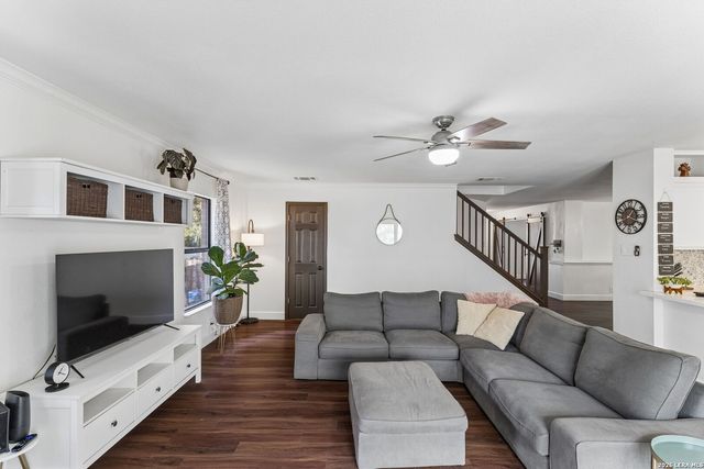 9632 Dover Rdg, San Antonio, TX 78250