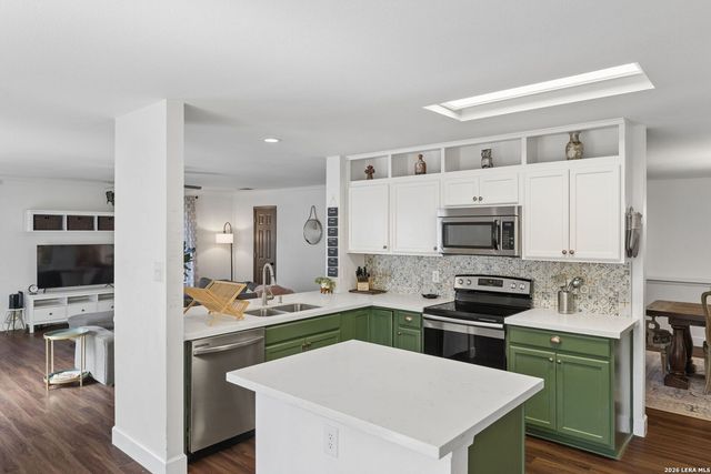 9632 Dover Rdg, San Antonio, TX 78250