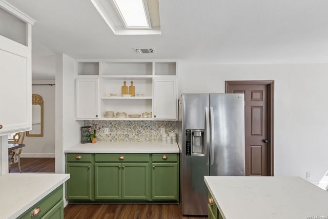 9632 Dover Rdg, San Antonio, TX 78250