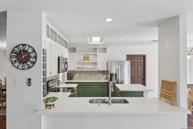 9632 Dover Rdg, San Antonio, TX 78250