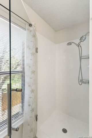 9632 Dover Rdg, San Antonio, TX 78250