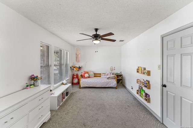 9632 Dover Rdg, San Antonio, TX 78250