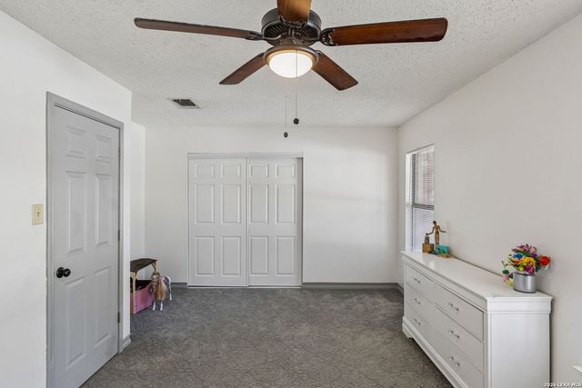 9632 Dover Rdg, San Antonio, TX 78250
