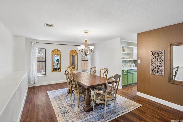 9632 Dover Rdg, San Antonio, TX 78250