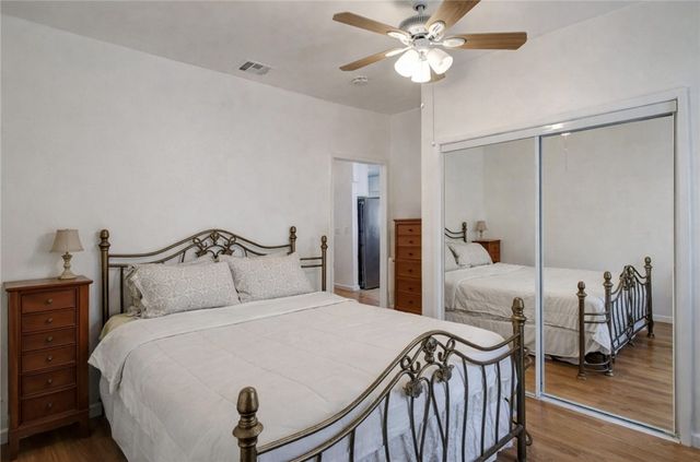 841 W 58th, Los Angeles, CA 90037