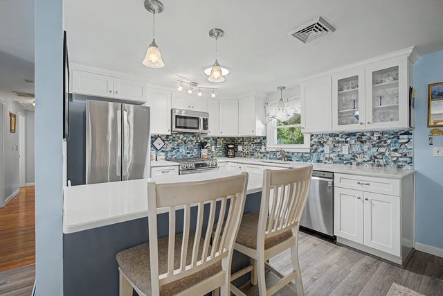 239 Swan River Road, West Dennis, MA 02670