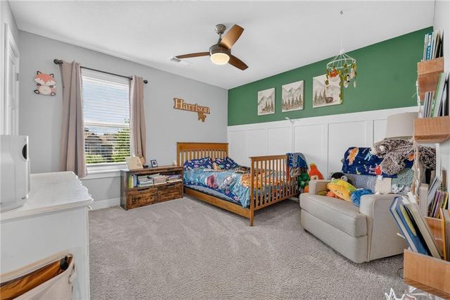1800 Knoll Creek Lane, Raymore, MO 64083