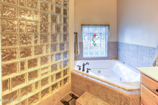 1156 W McLaws Avenue, Snowflake, AZ 85937