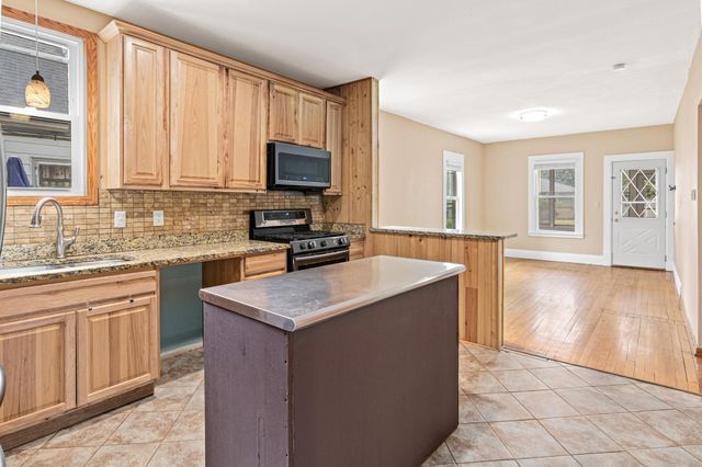 2411 Madison Street NE, Minneapolis, MN 55418