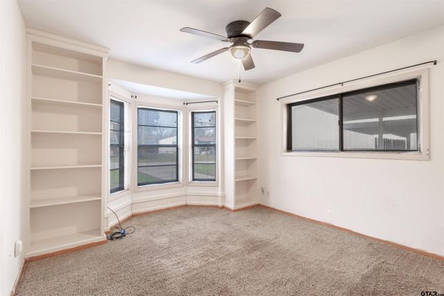 22240 Deval Ln, Frankston, TX 75763