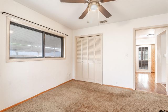 22240 Deval Ln, Frankston, TX 75763