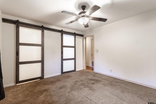 22240 Deval Ln, Frankston, TX 75763