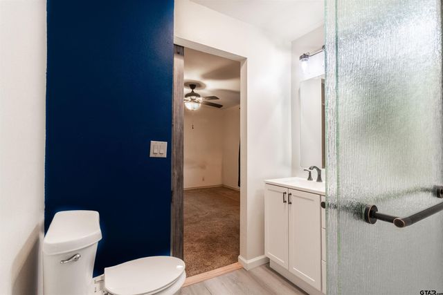 22240 Deval Ln, Frankston, TX 75763