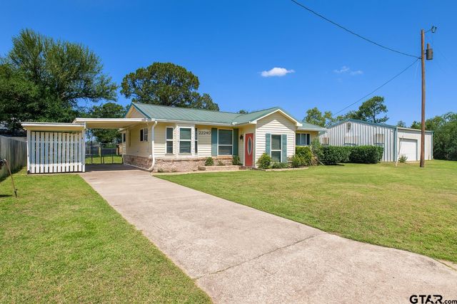 22240 Deval Ln, Frankston, TX 75763