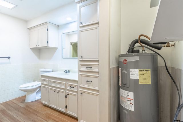 22240 Deval Ln, Frankston, TX 75763