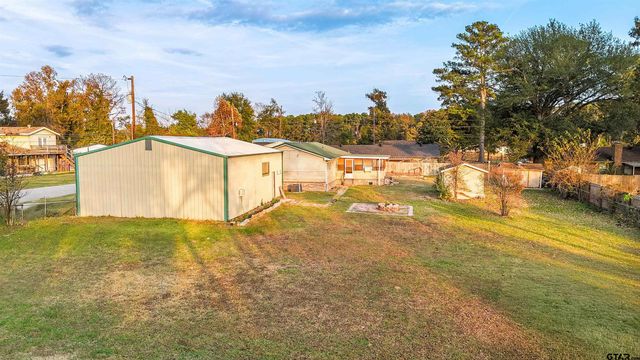 22240 Deval Ln, Frankston, TX 75763