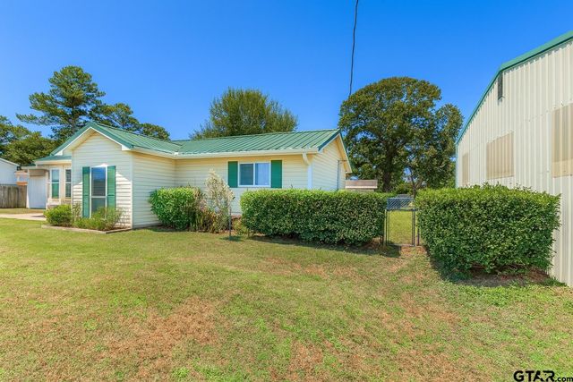 22240 Deval Ln, Frankston, TX 75763