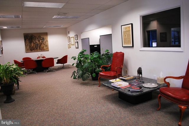 711 MONTGOMERY AVE #SUITE 4, 2ND FLOOR, Narberth, PA 19072