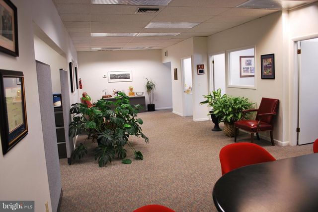 711 MONTGOMERY AVE #SUITE 4, 2ND FLOOR, Narberth, PA 19072