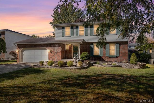 353 Vine Lane, Amherst, NY 14228