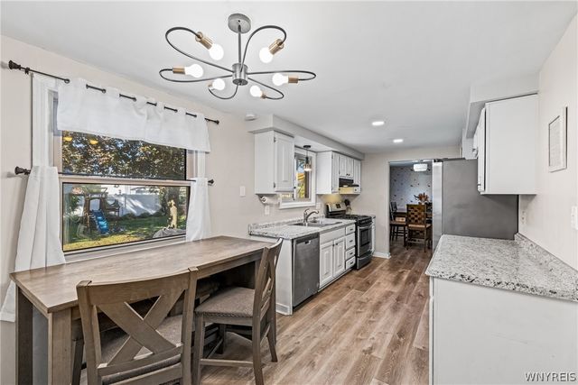 353 Vine Lane, Amherst, NY 14228