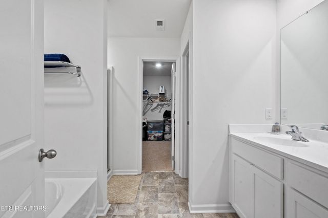 4643 Hay Wagon Lane, Knoxville, TN 37938