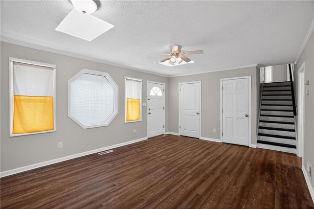 3465 Mustang Drive, Powder Springs, GA 30127