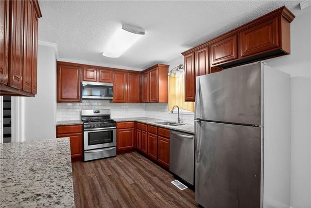 3465 Mustang Drive, Powder Springs, GA 30127