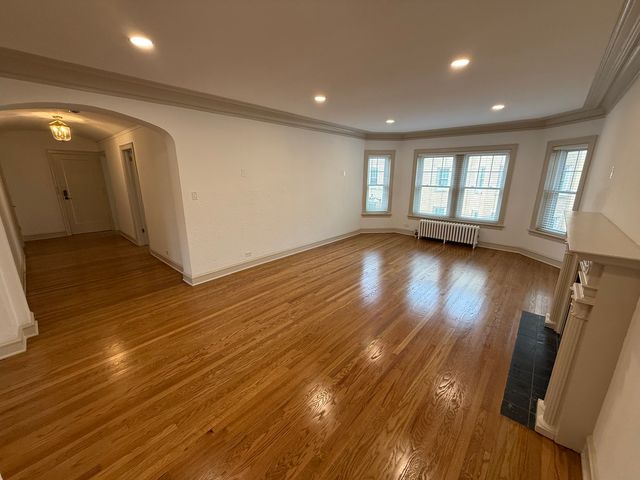 531 Hinman Avenue B-1, Evanston, IL 60202
