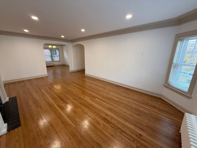 531 Hinman Avenue B-1, Evanston, IL 60202