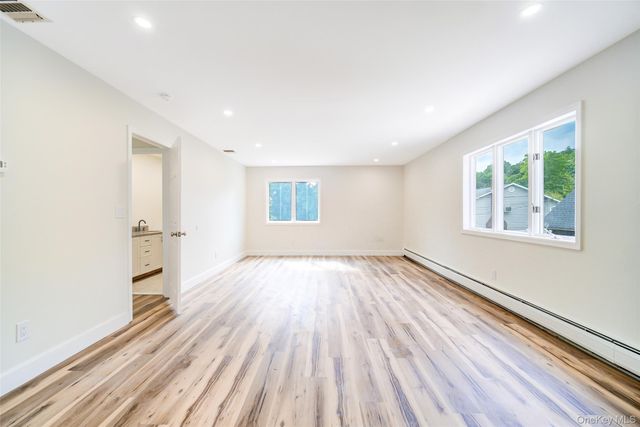 3 Knapp Lane, New City, NY 10956