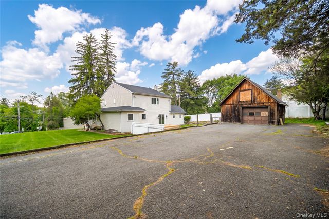 3 Knapp Lane, New City, NY 10956