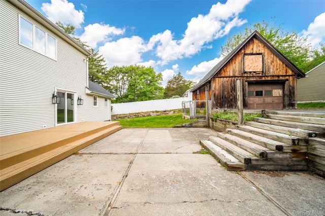 3 Knapp Lane, New City, NY 10956