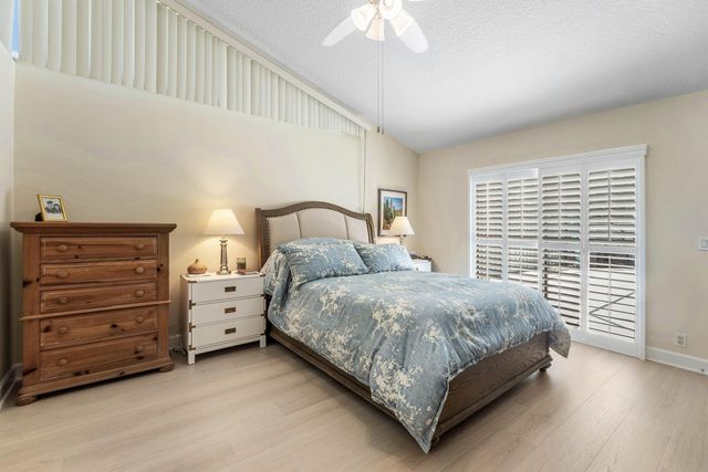 12584 WOODMILL Drive, Palm Beach Gardens, FL 33418