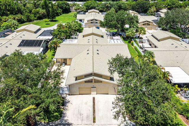 12584 WOODMILL Drive, Palm Beach Gardens, FL 33418