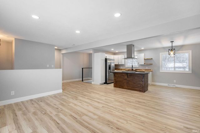 30068 Westlake Drive, Elkhart, IN 46514