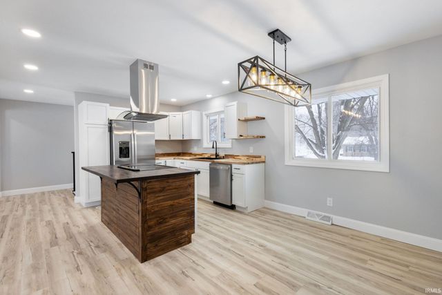 30068 Westlake Drive, Elkhart, IN 46514