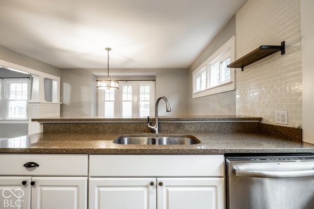 607 E 39th Street, Indianapolis, IN 46201