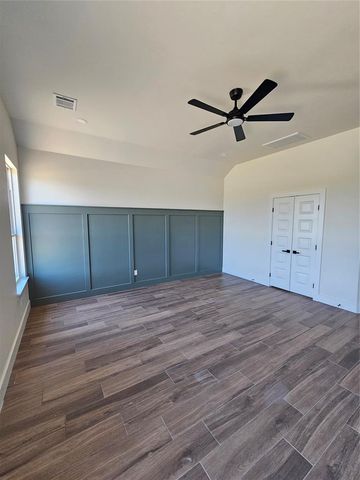 1169 Wolf Creek Drive, Blanchard, OK 73010