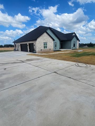 1169 Wolf Creek Drive, Blanchard, OK 73010