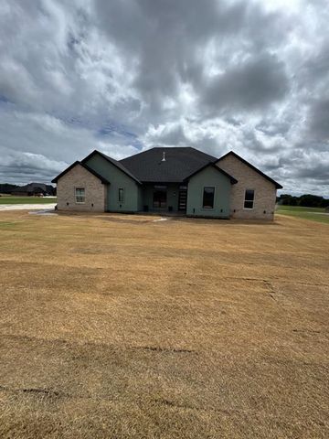 1169 Wolf Creek Drive, Blanchard, OK 73010