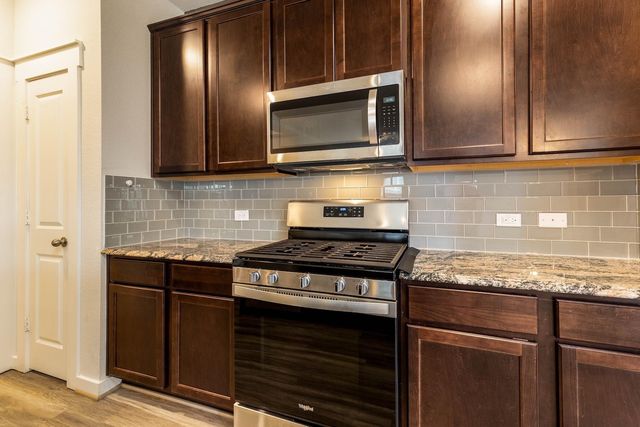 12542 Sabine Point Drive, Humble, TX 77346