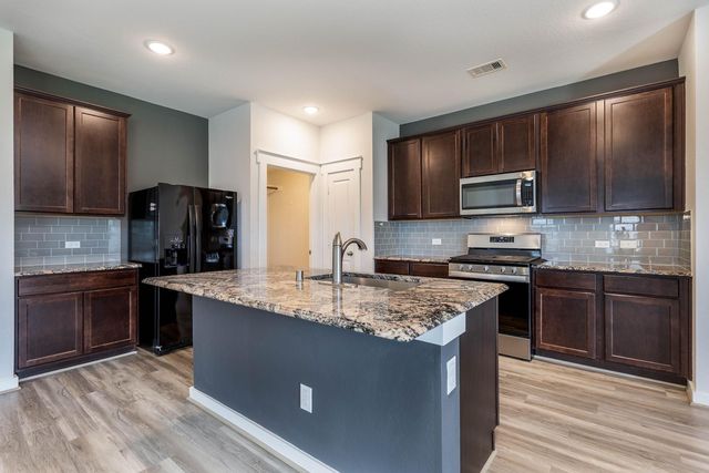 12542 Sabine Point Drive, Humble, TX 77346