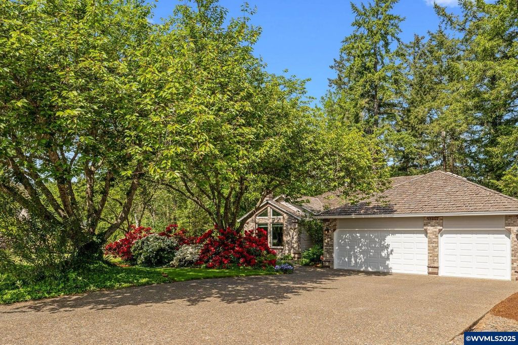 4509 NE Blue Heron Ct, Newberg, OR 97132