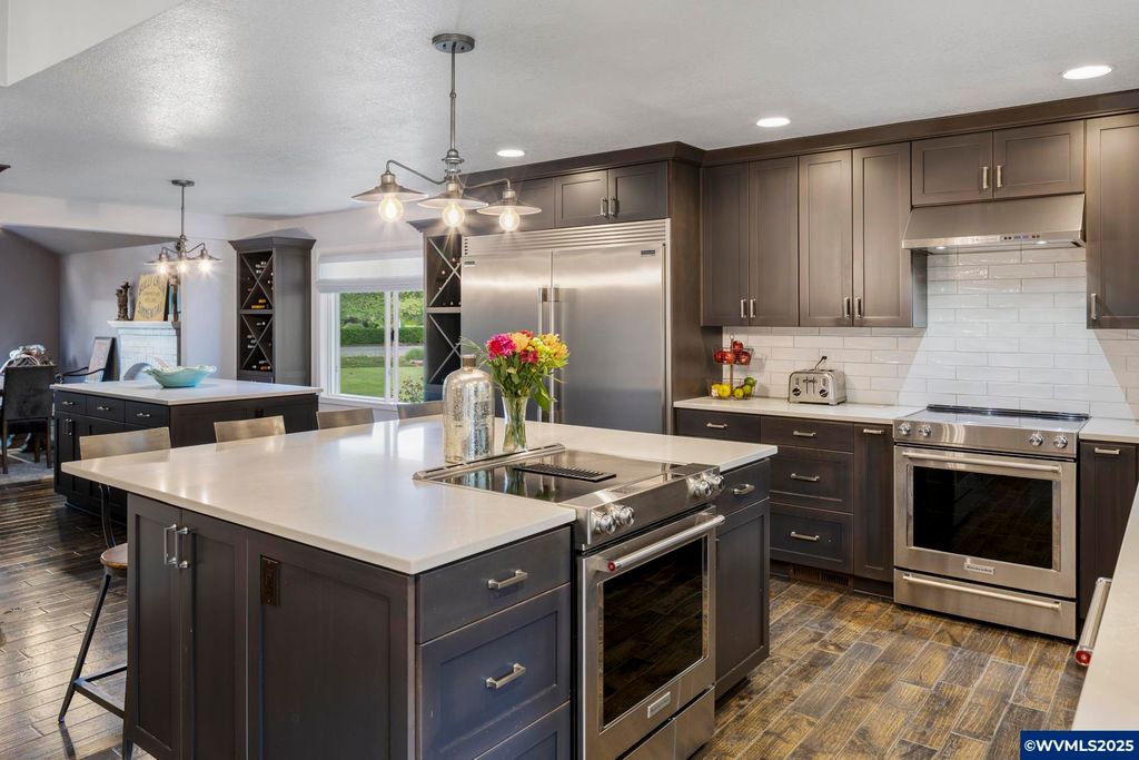 Image 17 of property listing at 4509 NE Blue Heron Ct, Newberg, OR 97132