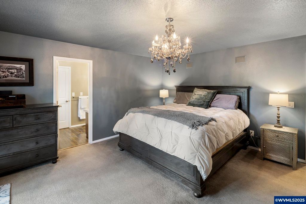 Image 29 of property listing at 4509 NE Blue Heron Ct, Newberg, OR 97132