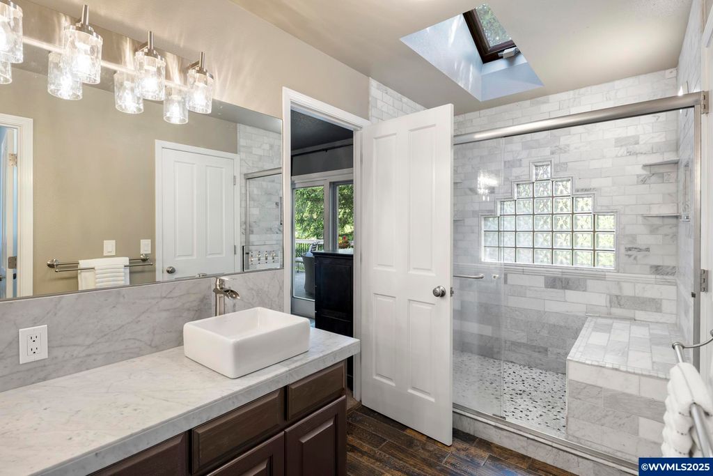 Image 30 of property listing at 4509 NE Blue Heron Ct, Newberg, OR 97132