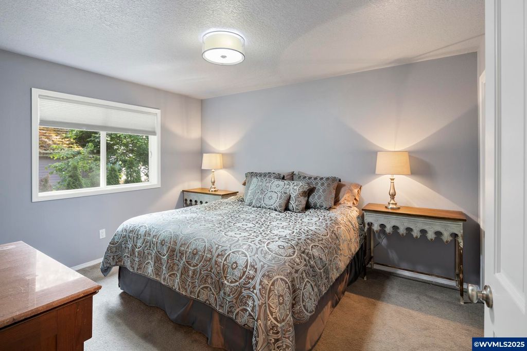 Image 35 of property listing at 4509 NE Blue Heron Ct, Newberg, OR 97132